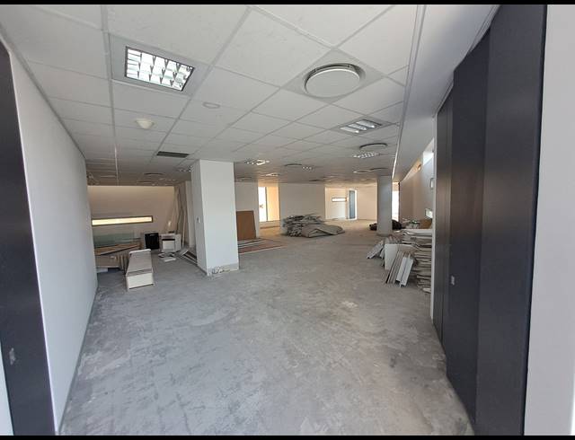 285M² OFFICE TO LET IN ILLOVO
